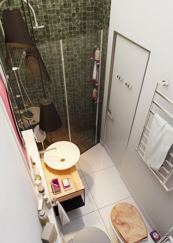 Phòng tắm nhỏ được chia làm hai không gian riêng biệt.